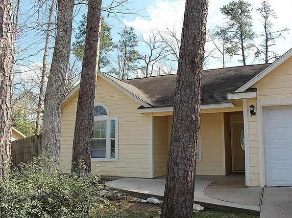 10636 Royal Adrian Dr, Conroe, TX 77303