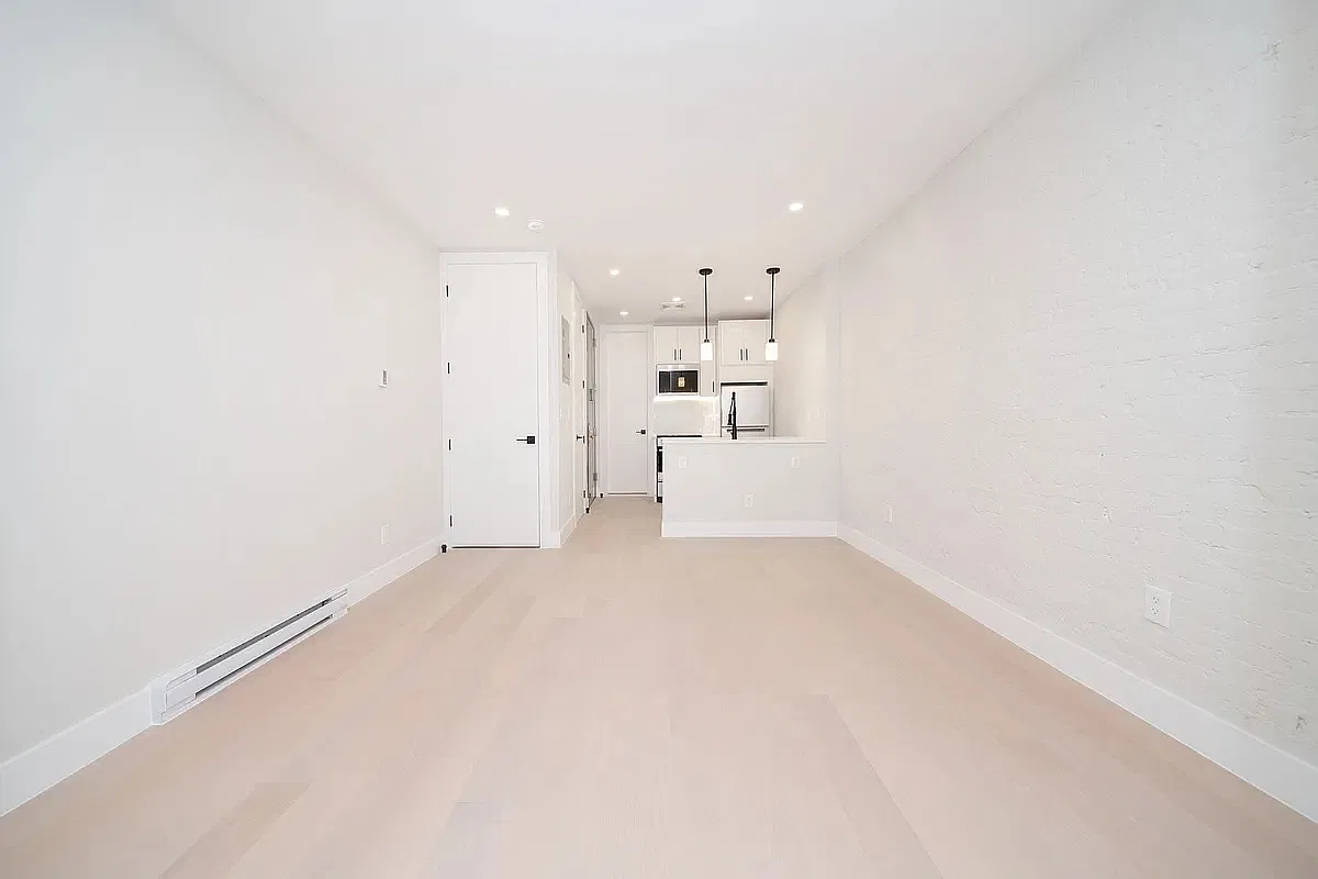333 East 81st Street — Photo 2