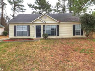 9150 Clubhouse Dr, Riverdale, GA 30274