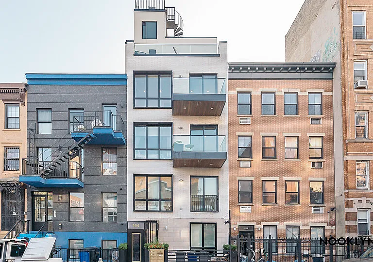 164 S 3rd St #4C — Photo 31