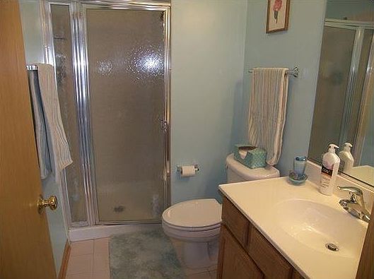 3rd image of 362 Wilmington Dr Unit B1
