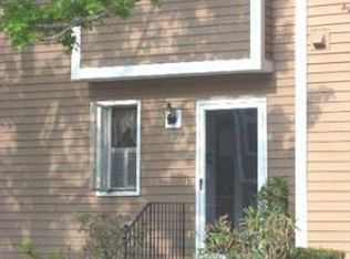 13 Steeplechase Ct, Haverhill, MA 01832