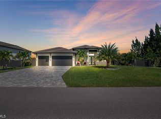 643 SW 18th Ct, Cape Coral, FL 33991