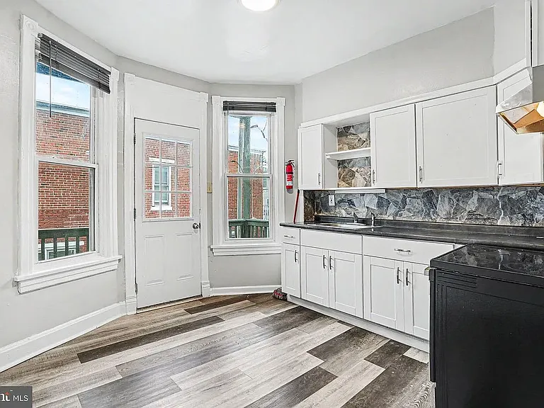 265 Peffer St #2 — Photo 1