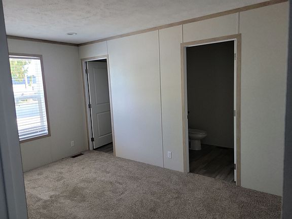 5th image of 926 Paradise Lane Site #58