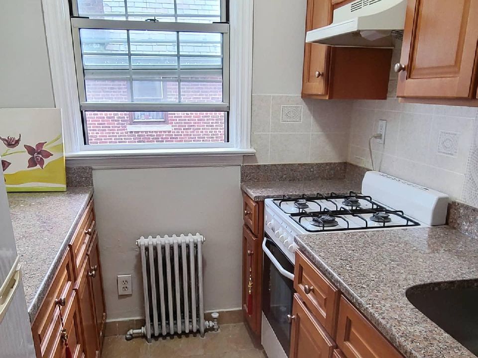 1st image of 2216 Fish Ave #1