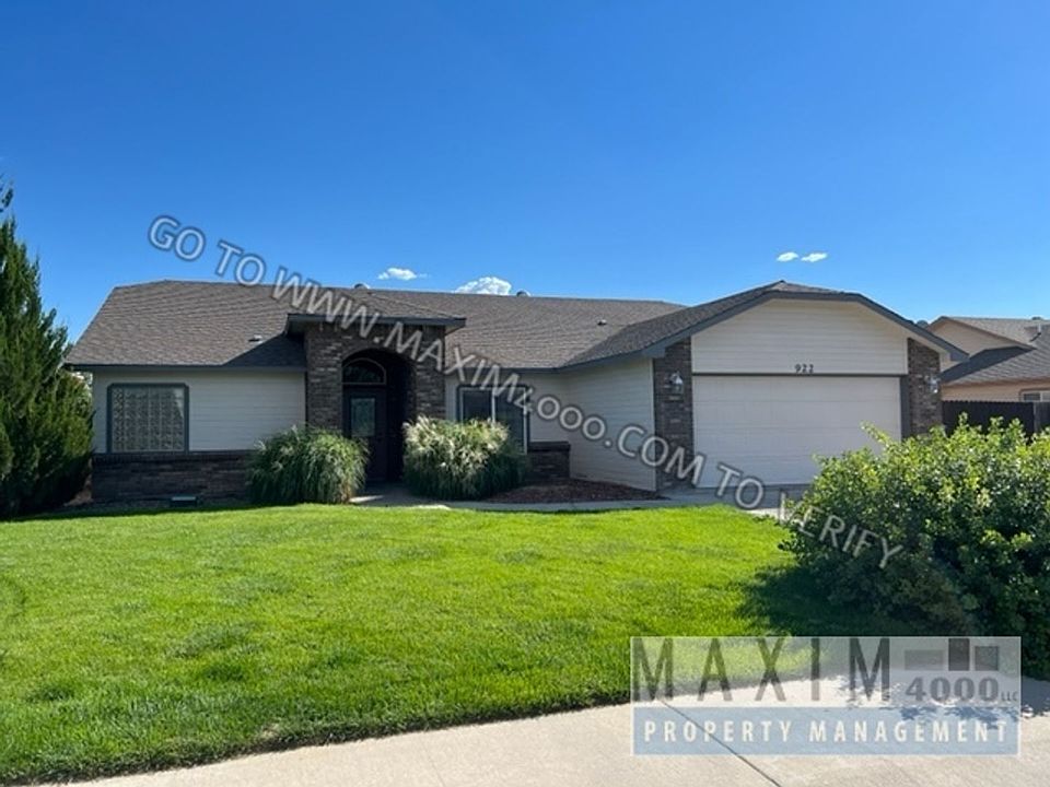 1st image of 922 Pioneer Dr