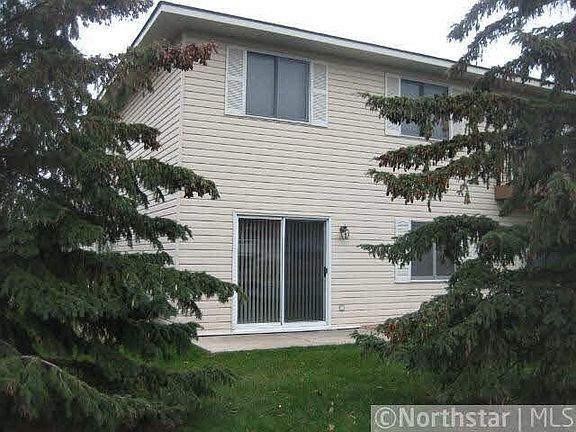 2nd image of 2077 N Park Drive