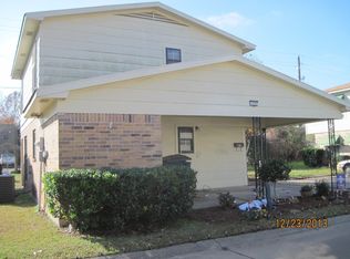 108 Carriage Square Dr, Bossier City, LA 71112