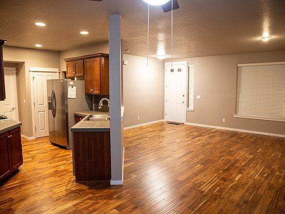3rd image of 7158 NE Cherry Dr