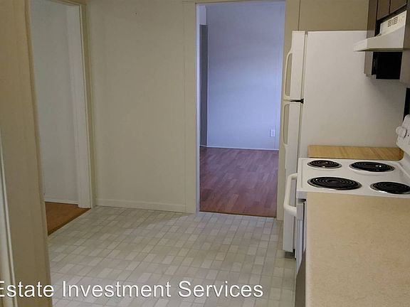 3rd image of 1016 Martin Luther King Jr Way APT 6