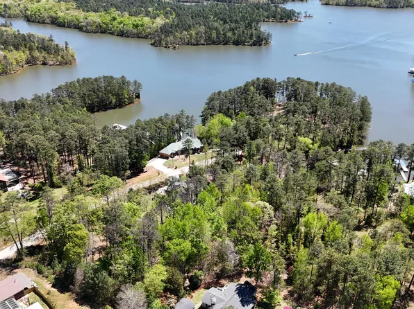 180 STUART, Modoc, SC 29838