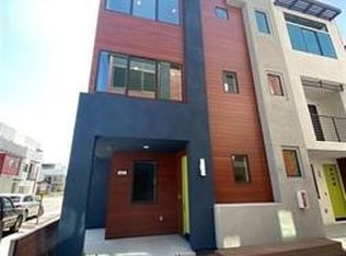 402 Transport, Tustin, CA 92782