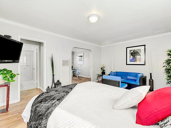 5th image of 82 S 28th St #82