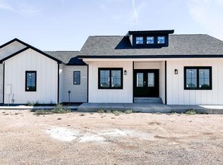 4100 Derek Ct, Hillsdale, WY 82060