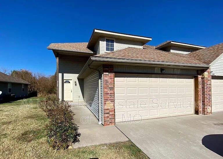 3125 W Golden Valley Ct — Photo 1