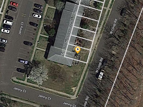 5th image of 818 Jenny Ct