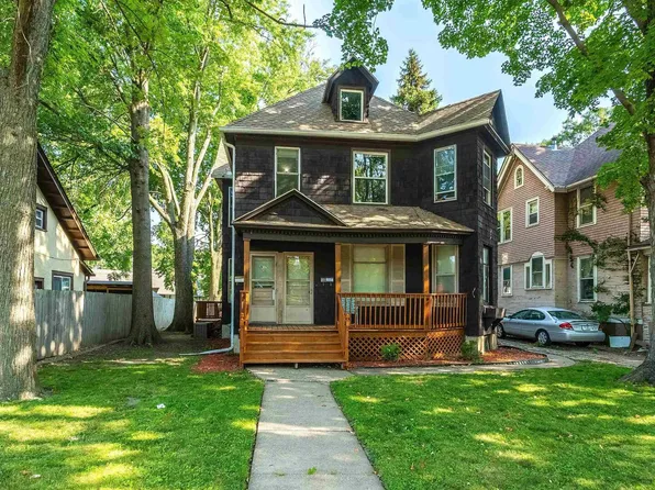 126 W Central Park Ave, Davenport, IA 52803