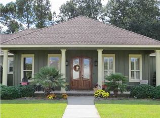 296 Saffron Ave, Fairhope, AL 36532