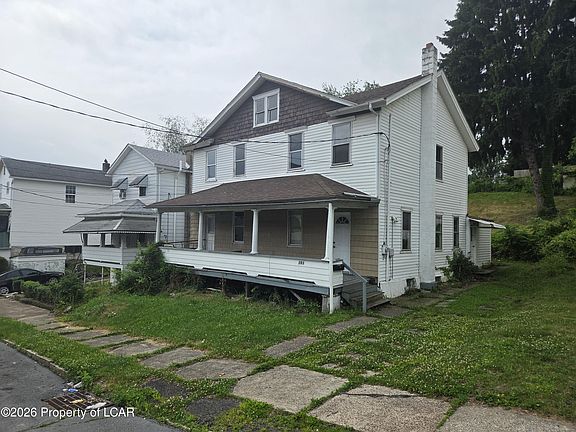 2nd image of 161 Orchard St