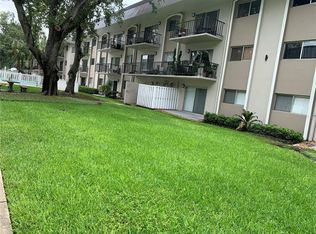4611 W Fig St Unit 210, Tampa, FL 33609