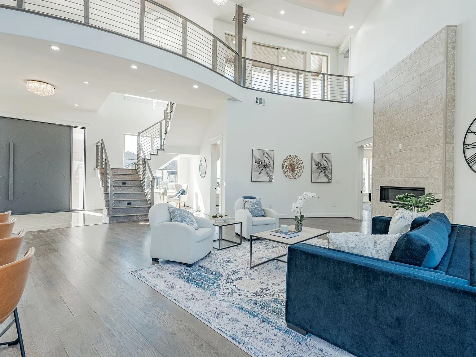 5 bed, 5487 sqft, $8,500 — Photo 4