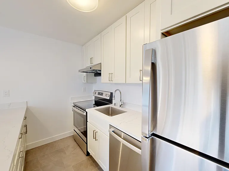 1440 Sutter St — Photo 2