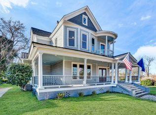 522 S Harper St, Laurens, SC 29360