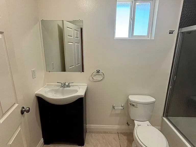 638 W Colden Ave — Photo 19