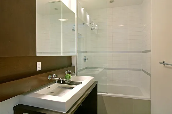 Sold by Corcoran | media 14