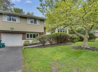 25 Cameo Ridge Rd, Monsey, NY 10952