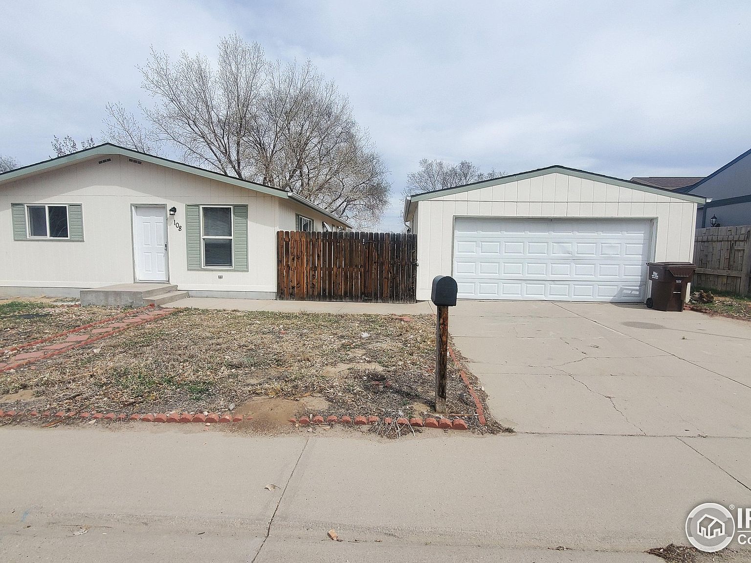 108 Poplar Dr, Log Lane Village, CO 80705 Zillow