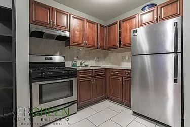 Rented by Evergreen Apartments BK