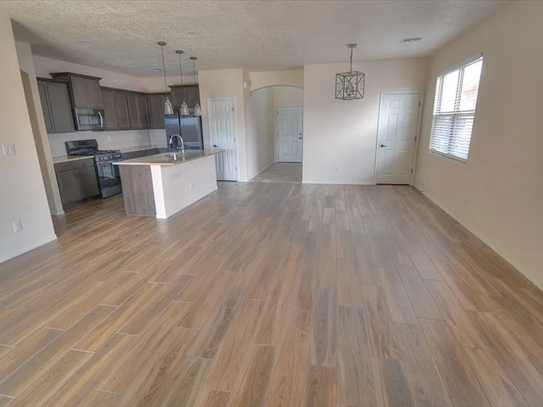 4461 Golden Eagle Loop NE — Photo 13