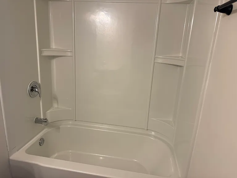 Master Tub