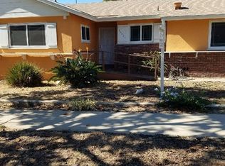10421 S 8th Pl, Inglewood, CA 90303