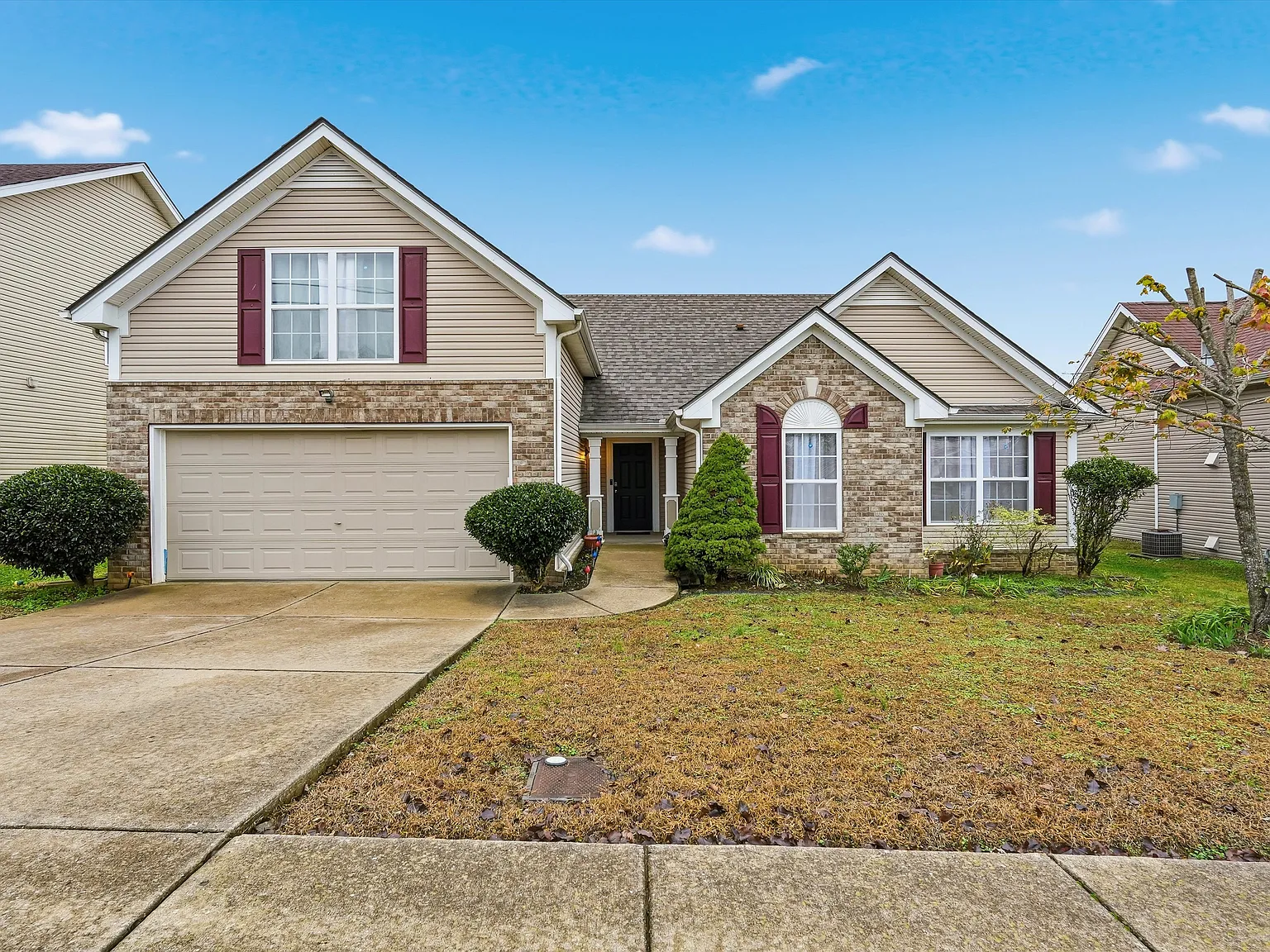 4 bed, 1517 sqft, $2,500 — Photo 1