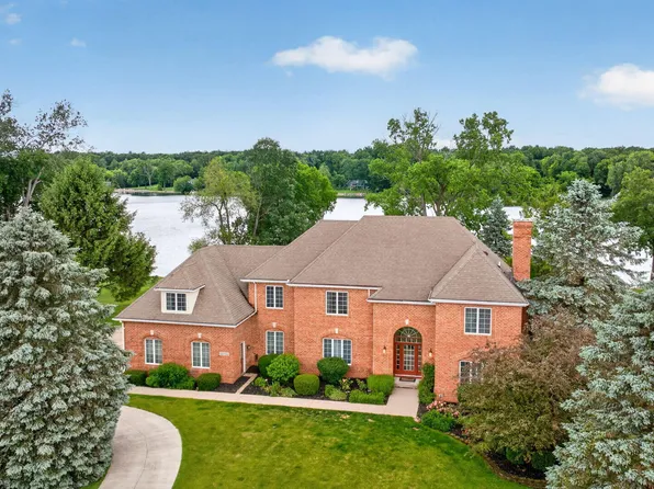 14908 Canary Ct, Brooklyn, MI 49230