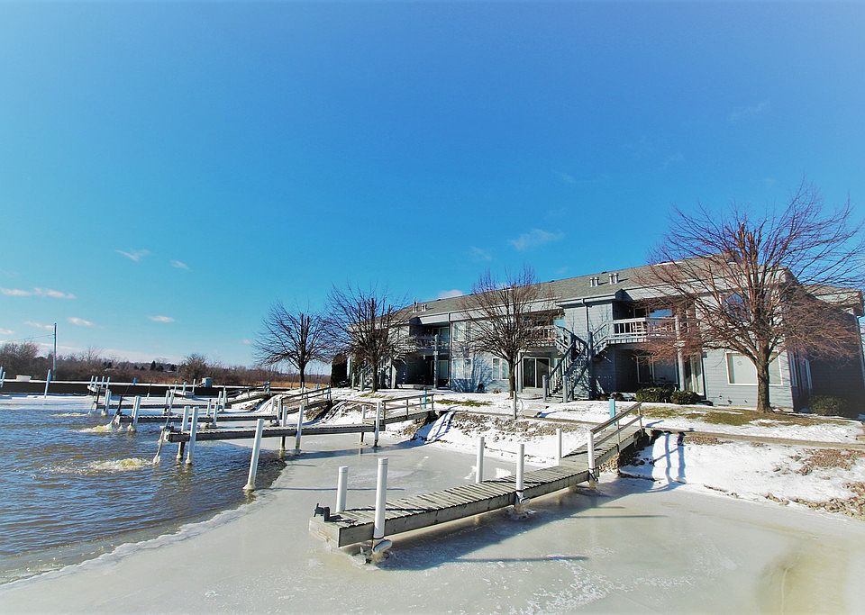 1st image of 3028 E Midshipman Dr