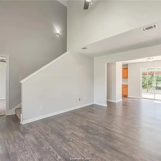 2421 Pintail Loop — Photo 4