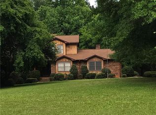 5204 Saddle Brook Rd, Oak Ridge, NC 27310