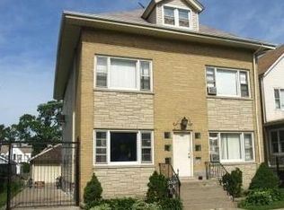 3530 N Kilbourn Ave, Chicago, IL 60641