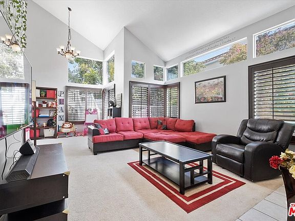 2nd image of 25920 Santa Susana Dr