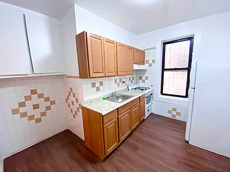 Rented by Amorelli Realty