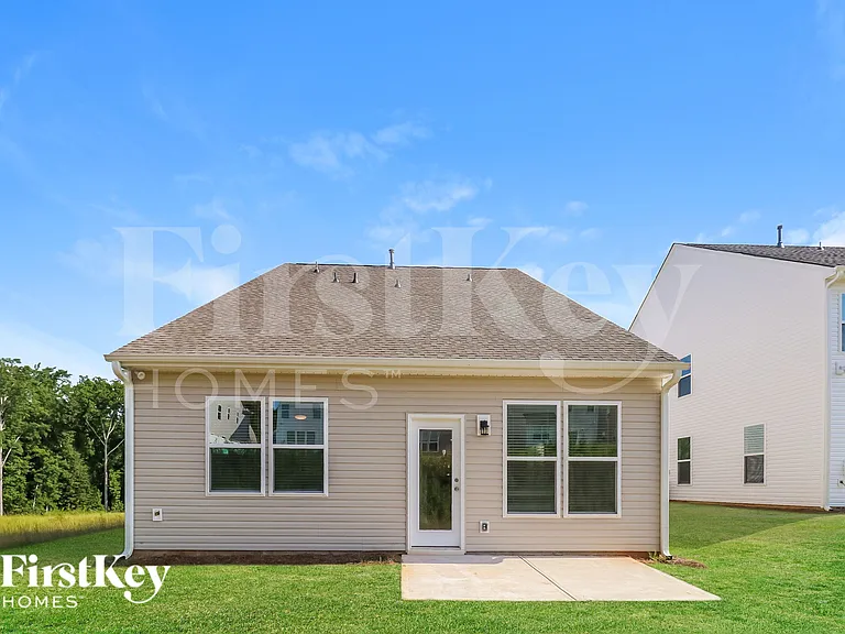627 Goldburn Way — Photo 14