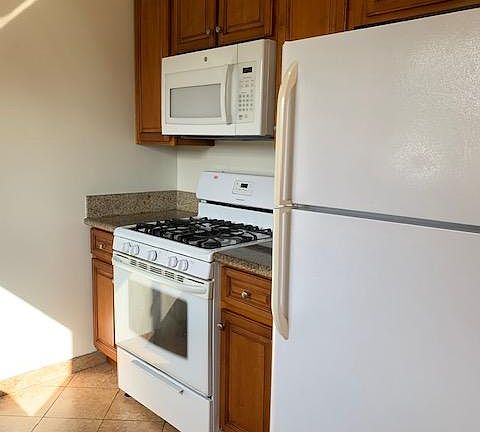 2nd image of 1201 S Holt Ave #U8