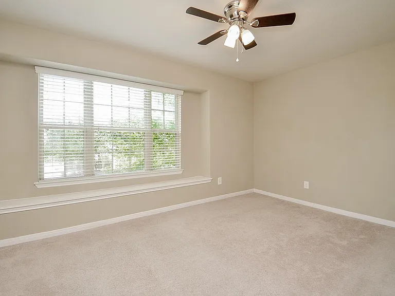 6418 Burgess Heights Ln — Photo 28