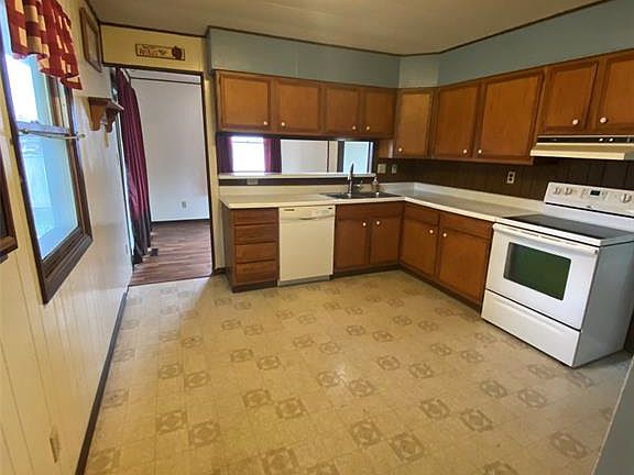 5th image of 1434 Lafayette Ave