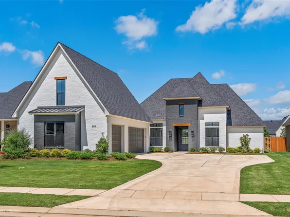 589 Corinth Cir, Bossier City, LA 71111