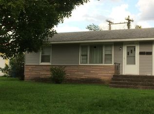 1728 S Montebello Ave, Springfield, MO 65807